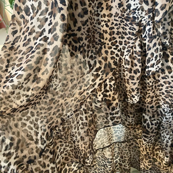 Black and cheetah print maxi dress - Picture 2 of 3
